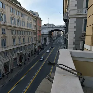 Guest house Check-inn Centro, Genoa