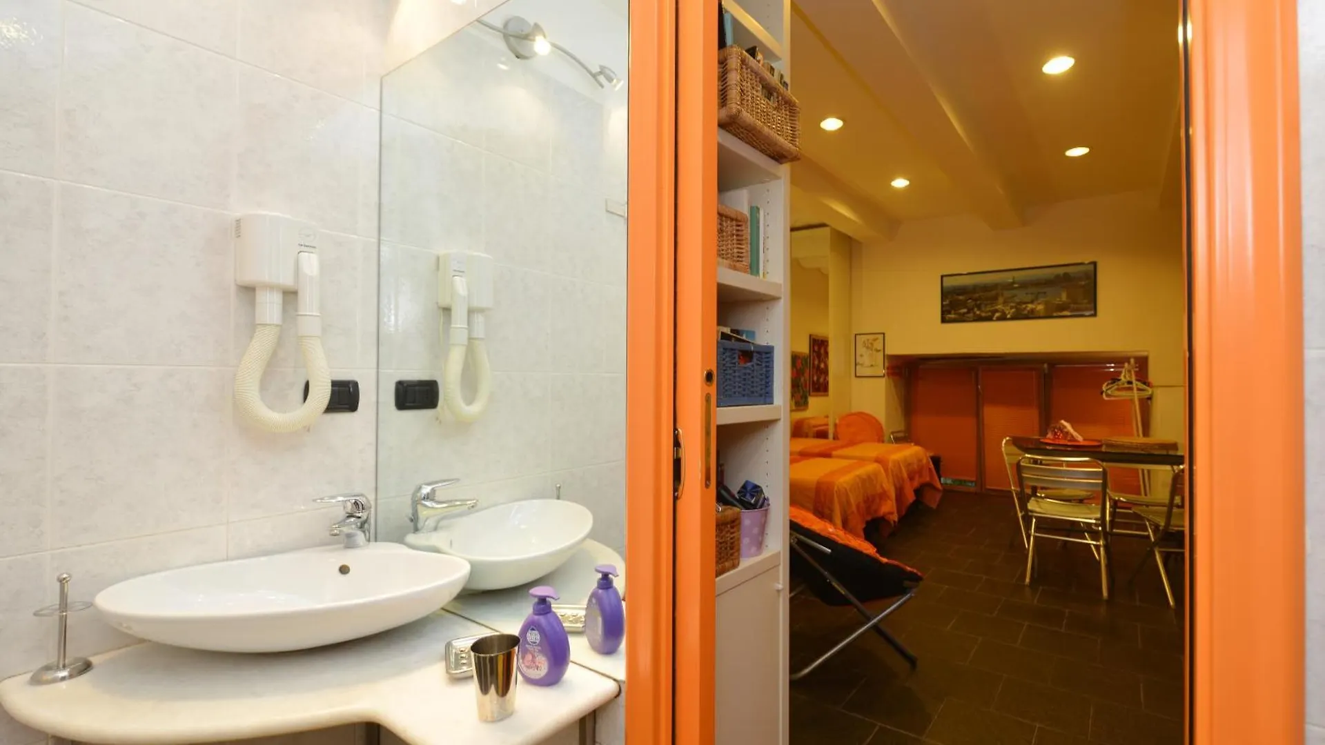 B&B Dell'Acquario Genoa